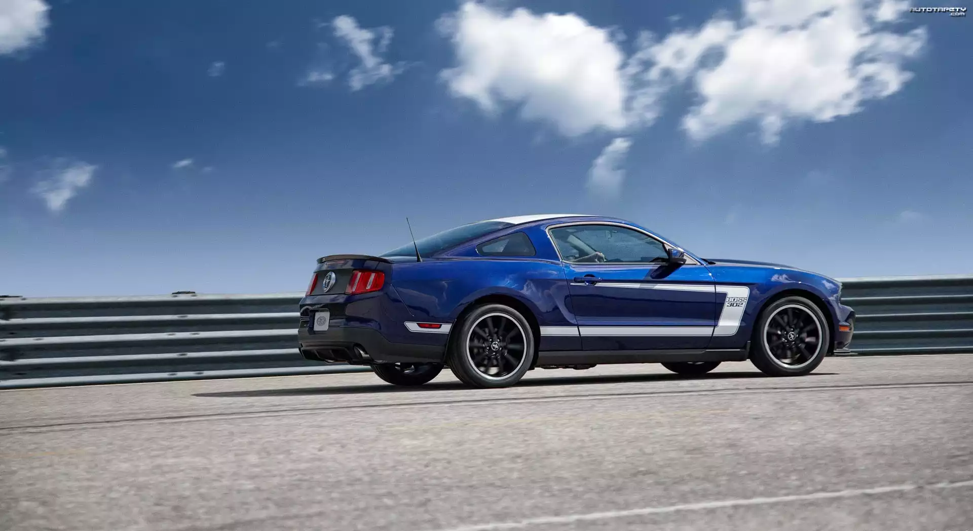 Niebieski, Ford Mustang Boss 302