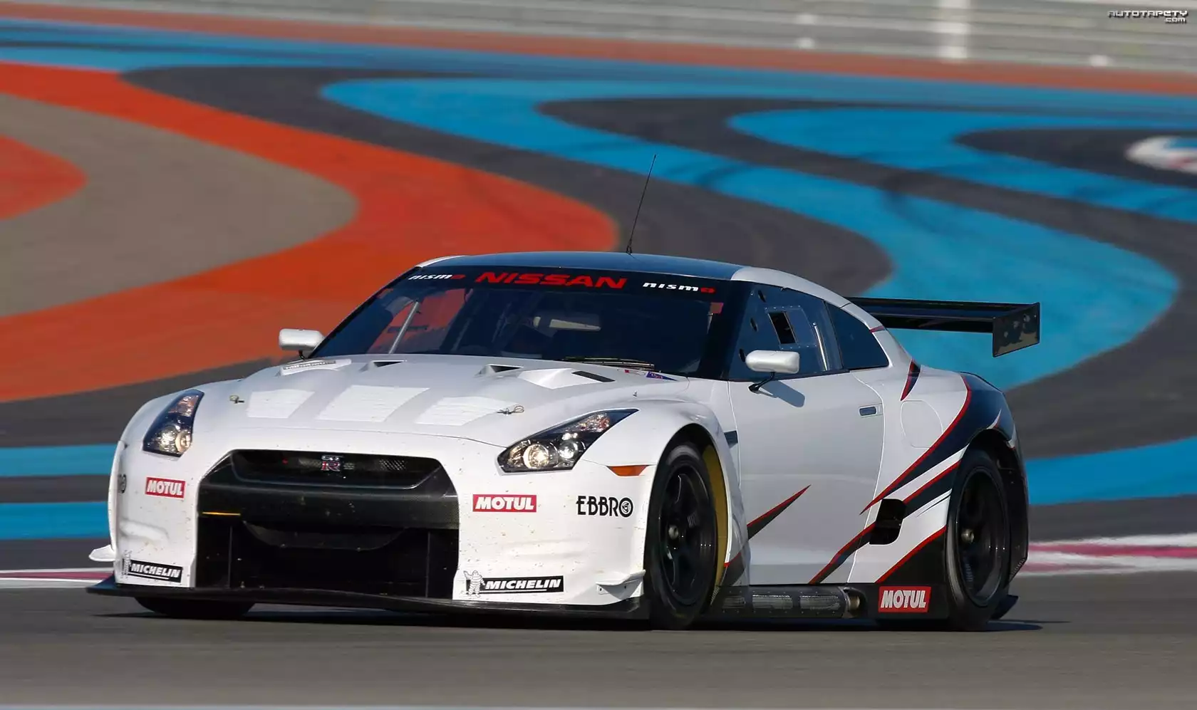 Nissan GTR GT1, Tor
