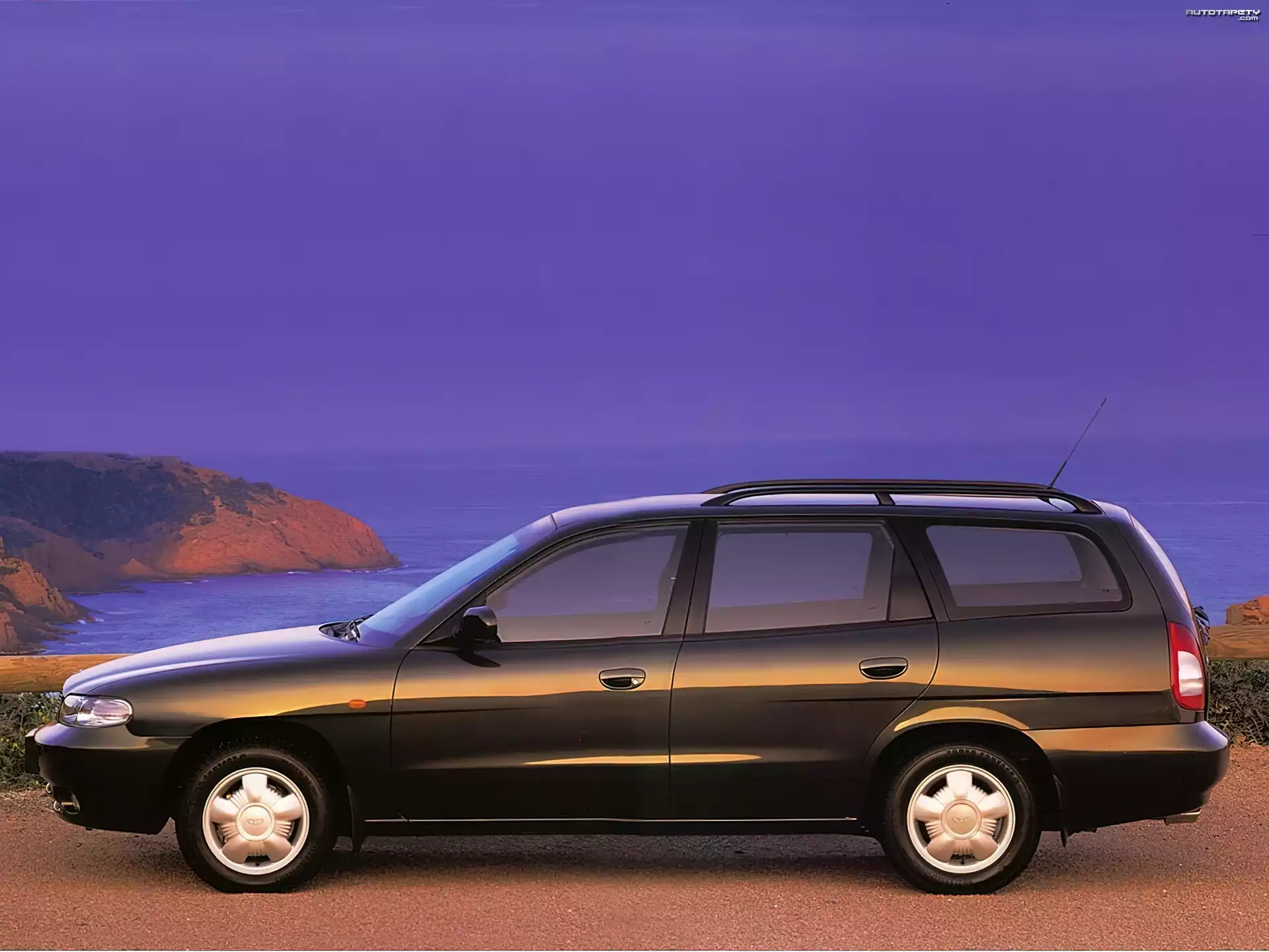 Daewoo Nubira, Kołpaki
