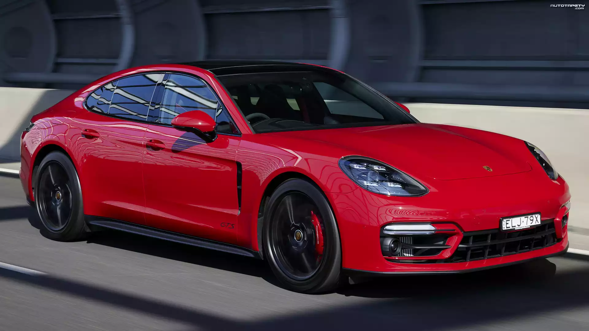 Porsche Panamera GTS, Czerwone, 2021