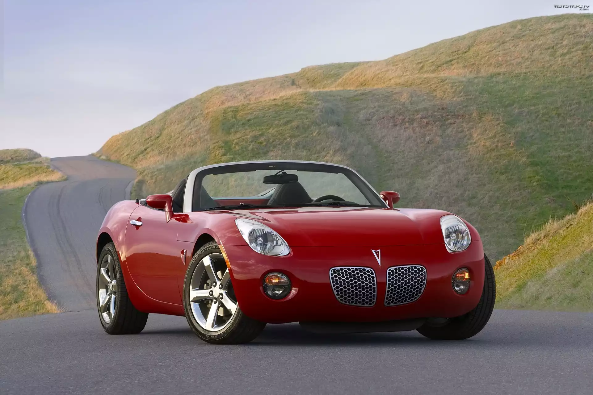 Pontiac Solstice, Droga, Wzgórza