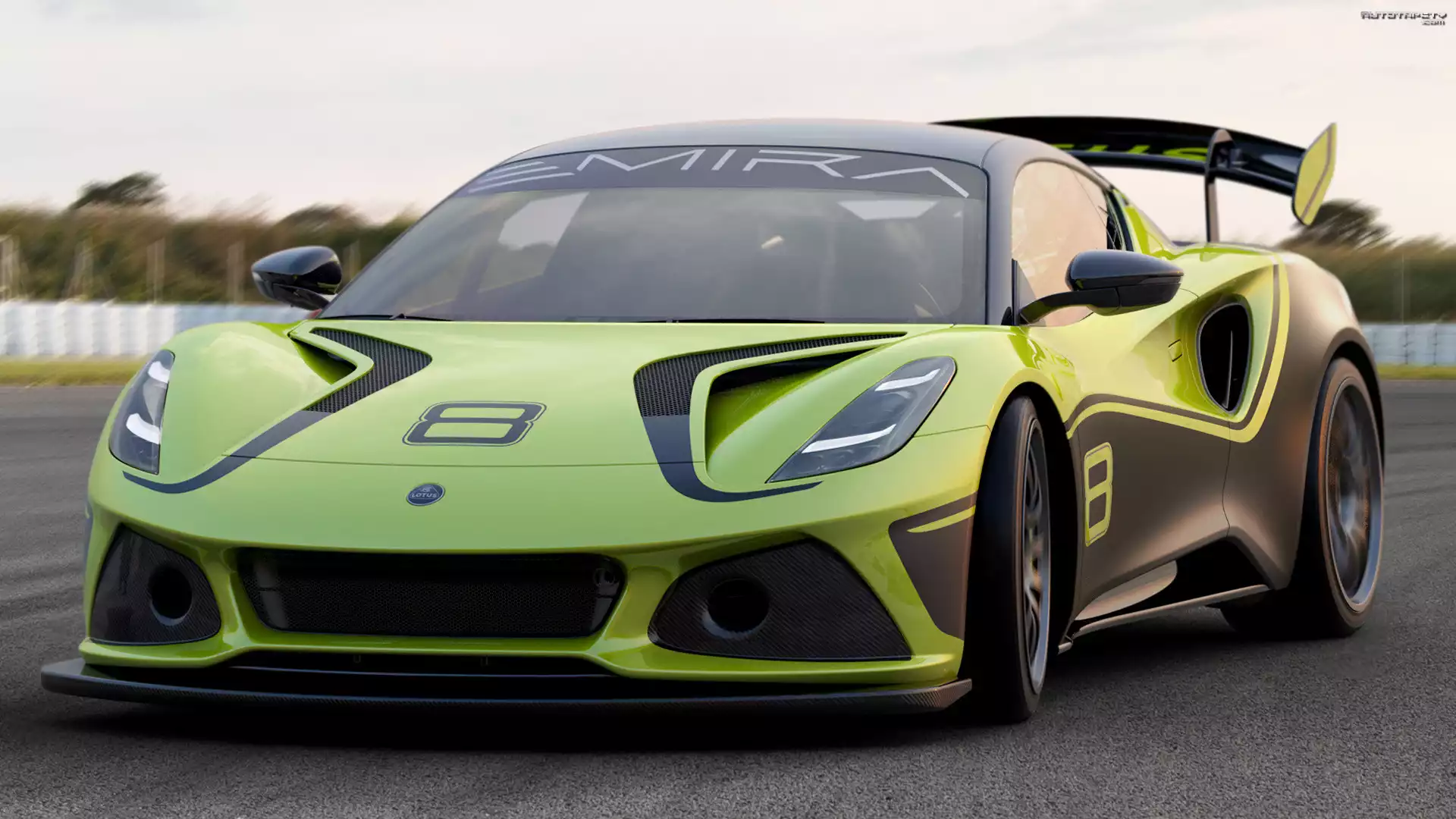 Lotus Emira GT4, Przód