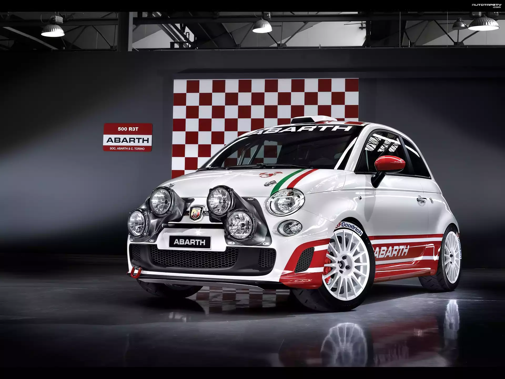 Rajdowy, Abarth 500, Halogeny