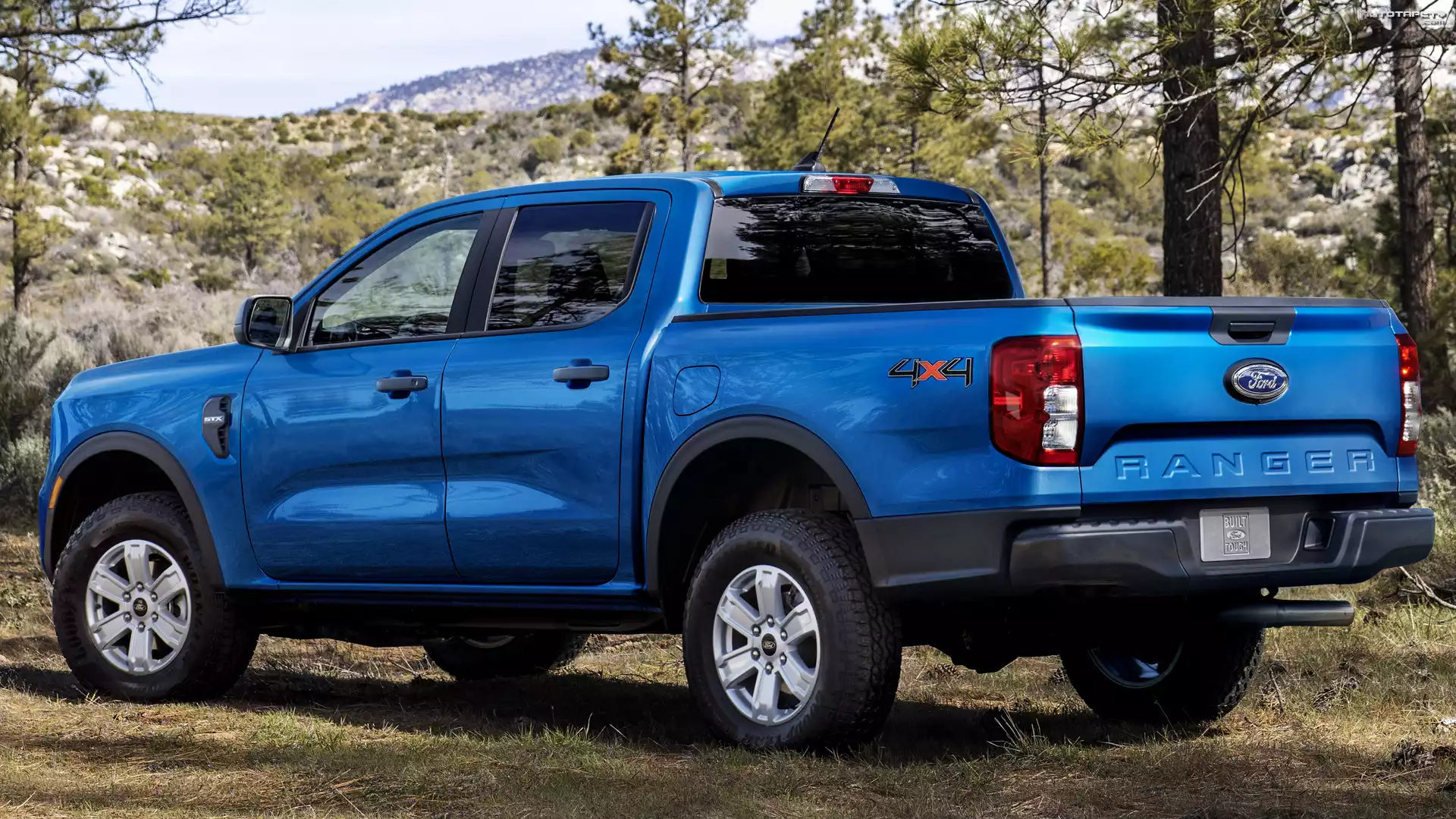 Ford Ranger STX Crew Cab