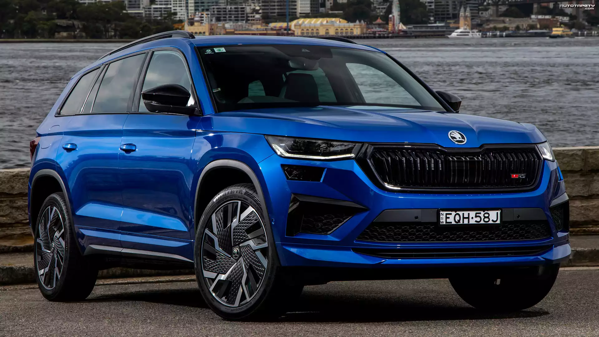 Niebieska, Skoda Kodiaq RS