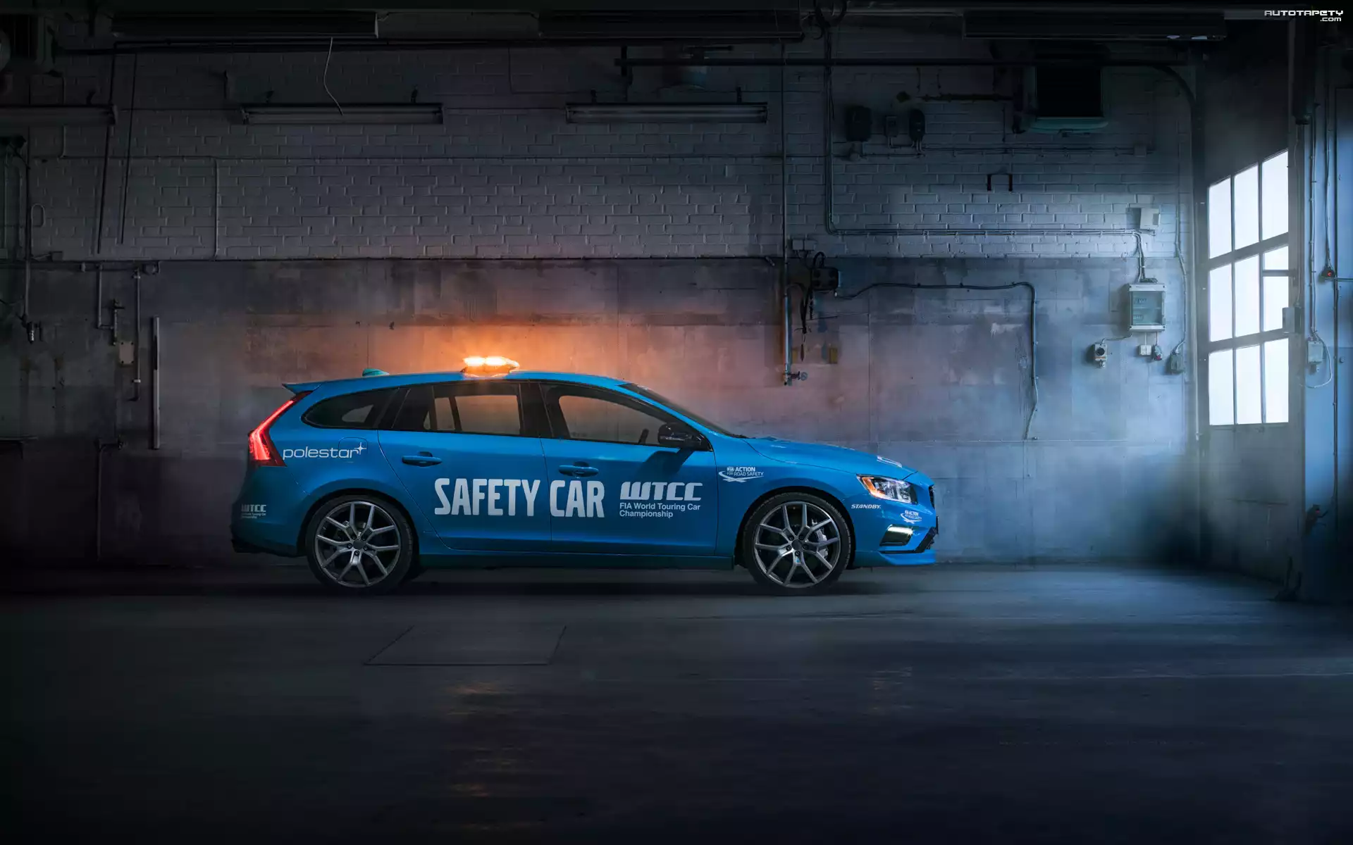 Samochód bezpieczeństwa, Volvo V60