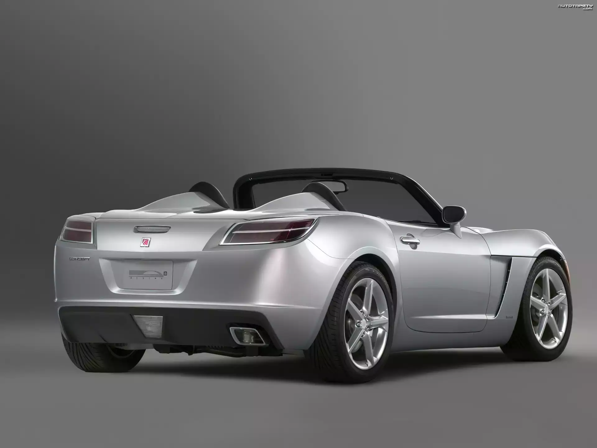 Tył, Saturn Sky
