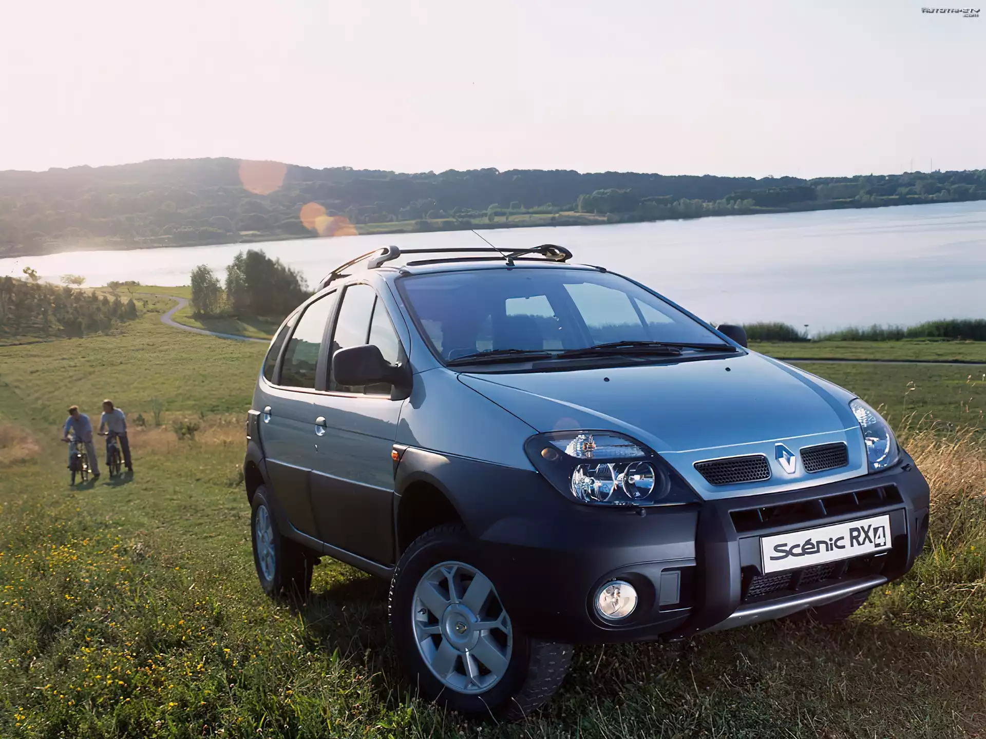 Scenic RX4