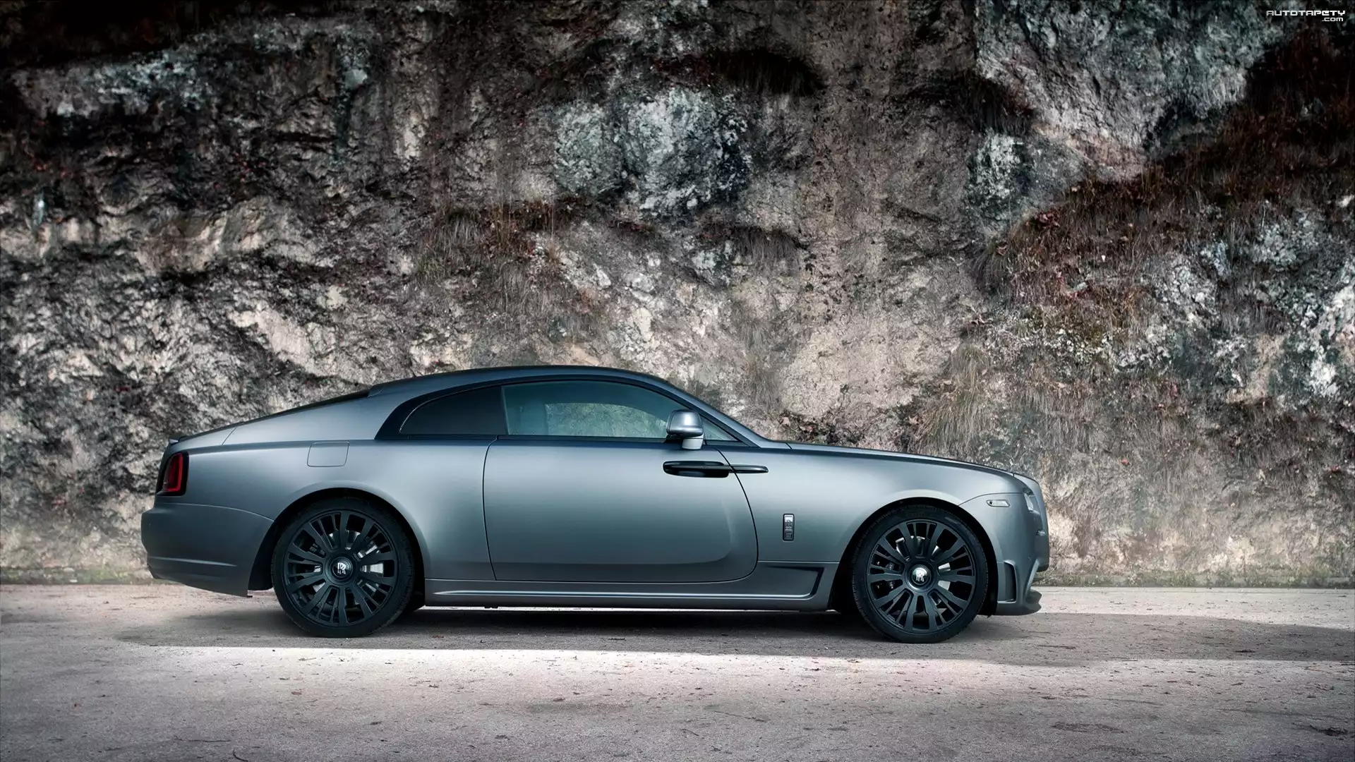 Novitec Spofec Rolls-Royce Wraith, 2014, Ściana