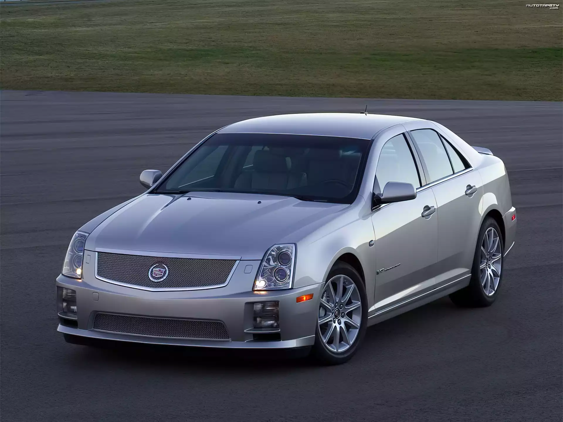Srebrny, Cadillac STS, Limuzyna
