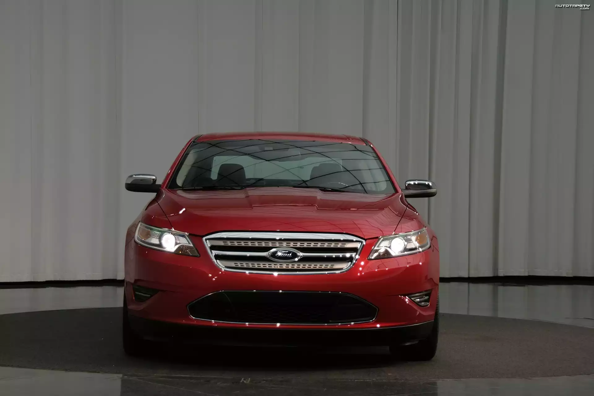 Ford Taurus, Maska