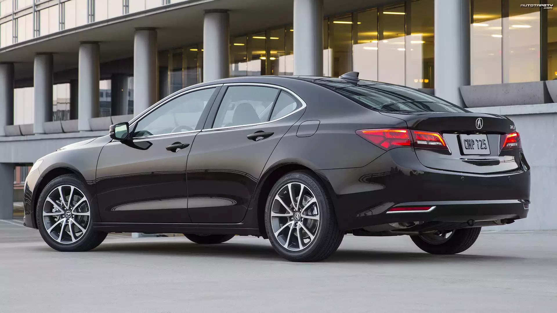 Acura TLX, Bok