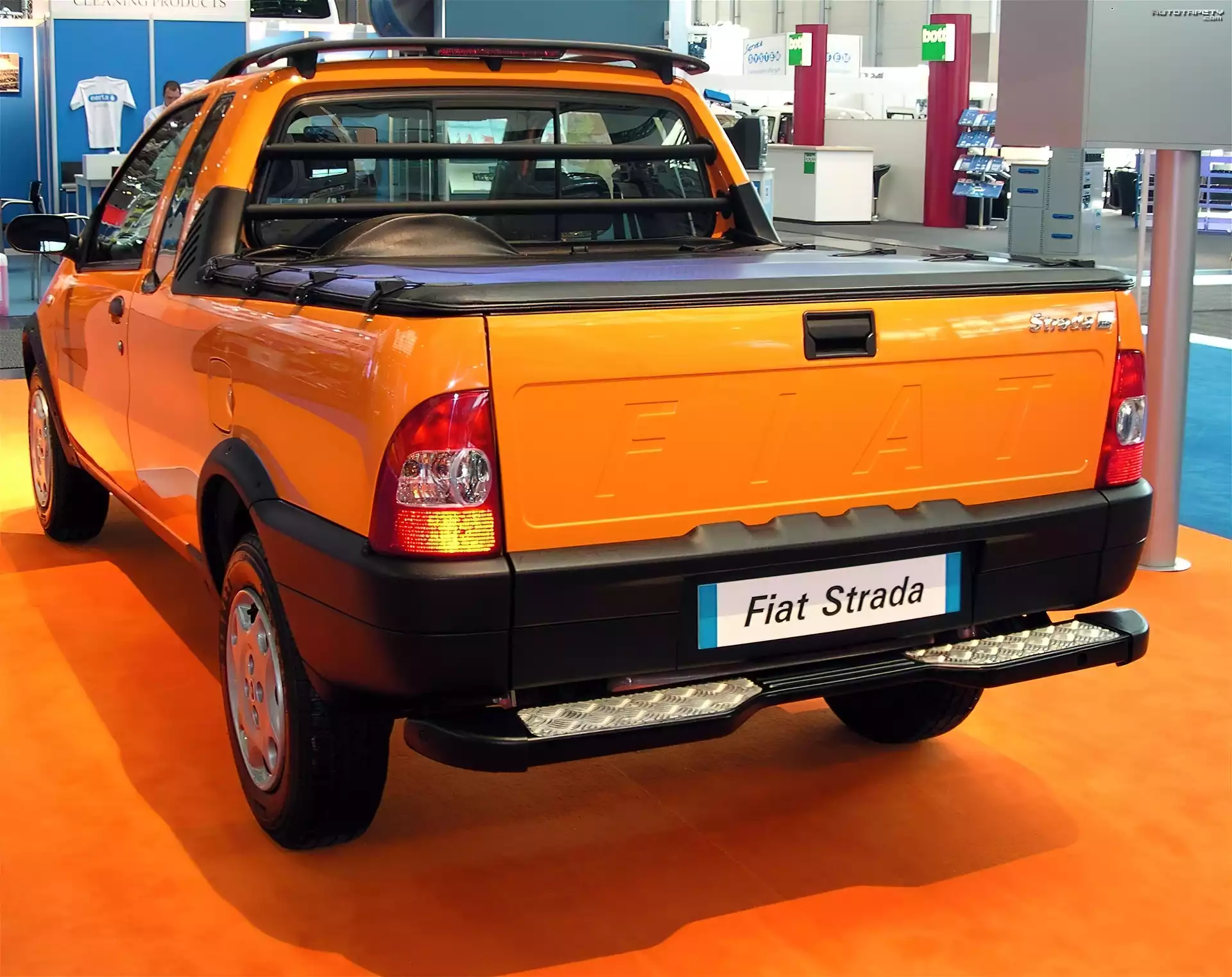 Tył, Fiat Strada, Paka
