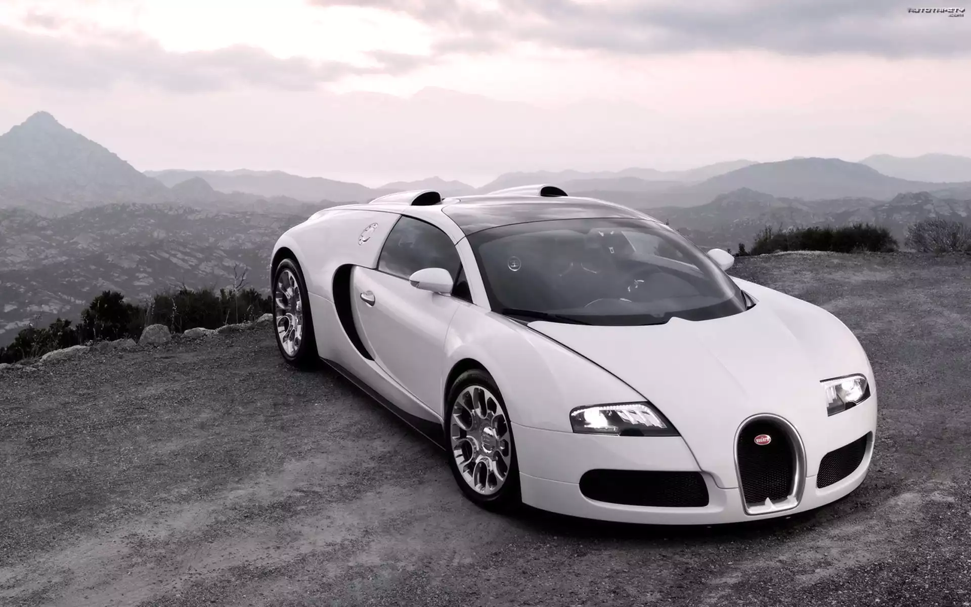 Bugatti, Veyron, Góry