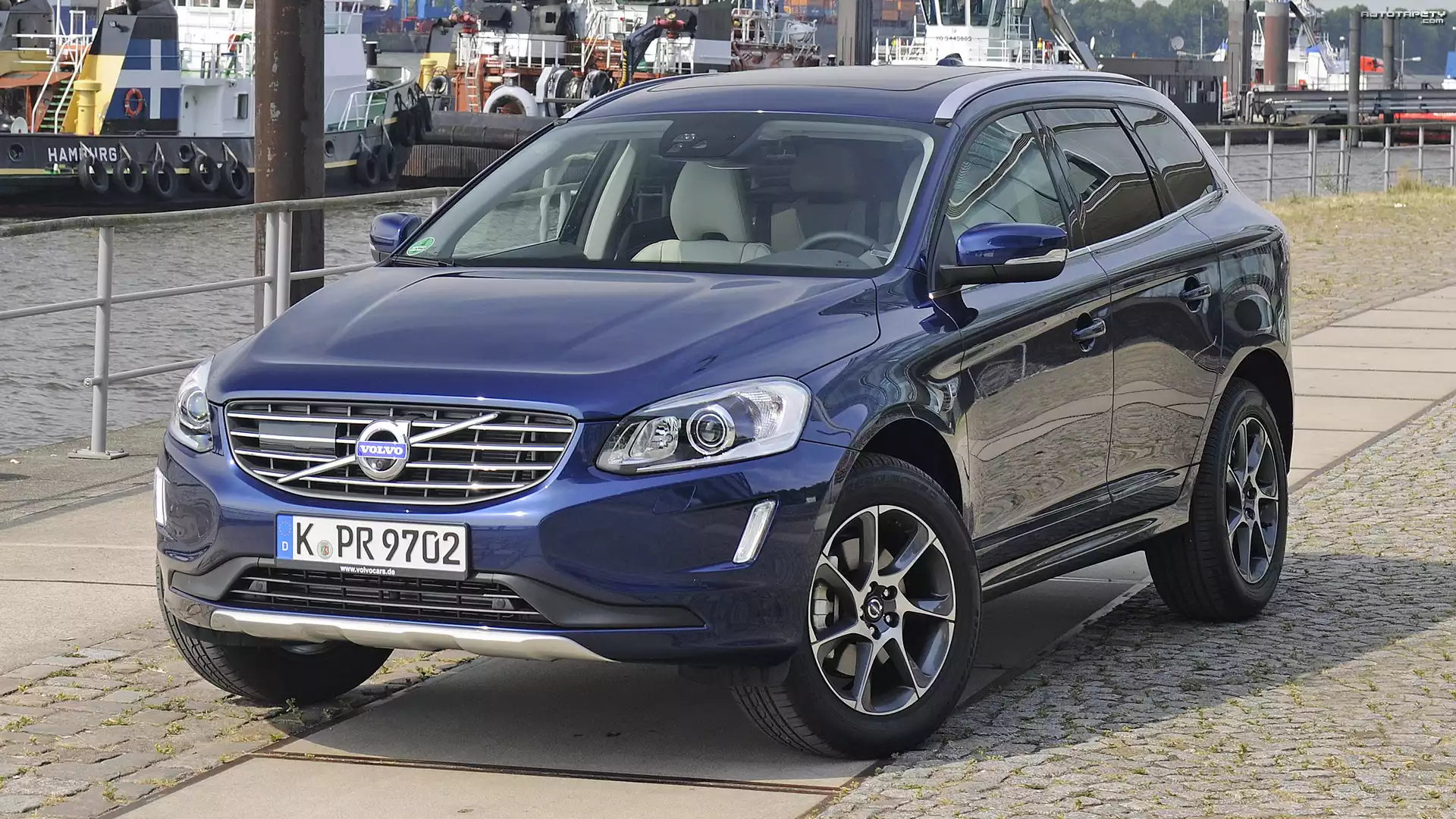 Volvo XC60, Przód