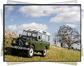 Land Rover Defender, Terenówka