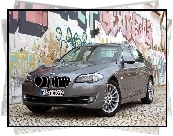 BMW F10, Reflektory, Graffiti