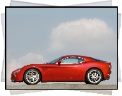 Alfa Romeo 8C, Lewy Profil