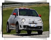 Abarth 500, Koła, Ostry, Zakręt