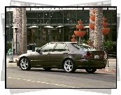 Lexus Seria LS