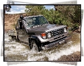 Toyota Land Cruiser 70