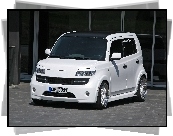 Daihatsu Materia, Czarny, Dach