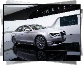 Audi A8 D4, Hybrid