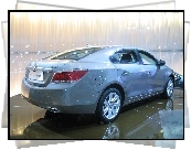 Buick LaCrosse, Prezentacja, Modelu