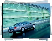 Bentley Continental Flying Spur, Mokra, Ulica