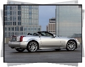 Cadillac XLR