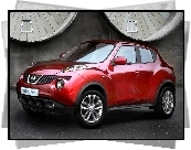 Czerwony, Nissan Juke