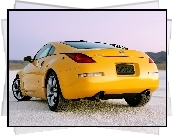 Żółty, Nissan 350Z