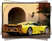 Saleen S7, Spojler