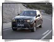 BMW X1, Dokładka, Przód