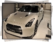 Biały, Nissan GT-R, Salon