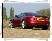 V12 Vanquish, Aston Martin
