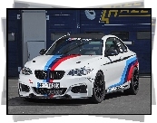 BMW M235i RS