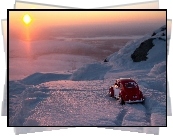 Zima, Zachód słońca, Volkswagen Garbus, Zabawka