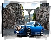 Niebieski, Rolls=Royce Phantom Coupe, Mury