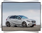 Mercedes-Benz A 250 Sport AMG Line Polar Silver, 2016