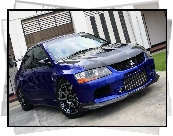 Niebieskie, Mitsubishi Lancer Evolution IX GT