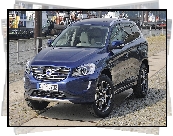 Volvo XC60, Przód