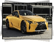 Lexus LC 500, Przód