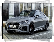 Szare, Audi RS 5 Coupe