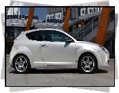 Alfa Romeo MiTo, Bok