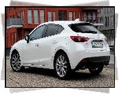 Mazda 3 Hatchback, 2013