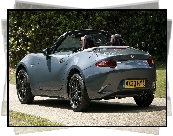 Mazda MX-5 R-Sport, 2020