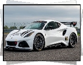 Biały, Lotus Emira GT4