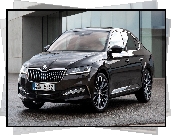 Skoda Superb Laurin & Klement