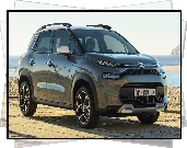 Citroen C3 Aircross, Bok, Przód